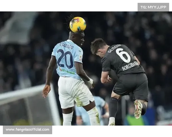 国米遭遇争议点球失利 那不勒斯逆袭登顶意甲榜首 国米遭遇争议点球失利 那不勒斯逆袭登顶意甲榜首